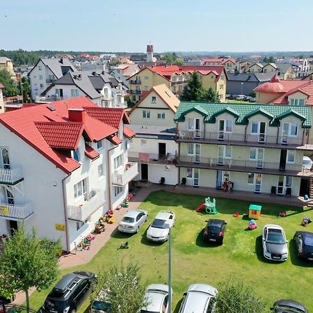 Apartament Larapunta Karwia Zewnętrze zdjęcie