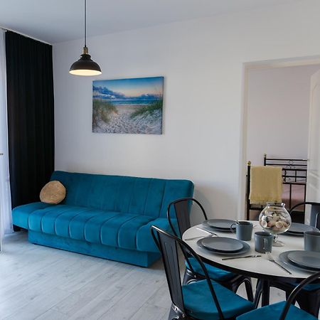 Apartament Larapunta Karwia Zewnętrze zdjęcie